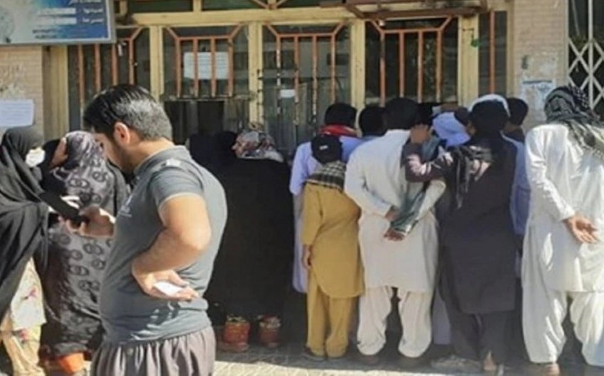 İranın Sistan-Bəlucistan əyalətində yanacaq və çörək qıtlığı yaranıb