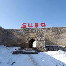 Şuşaya qar yağır