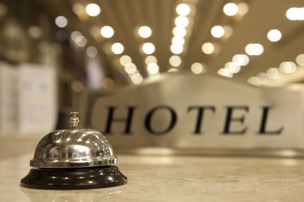 Bakıda hoteldə transgenderləri döydülər