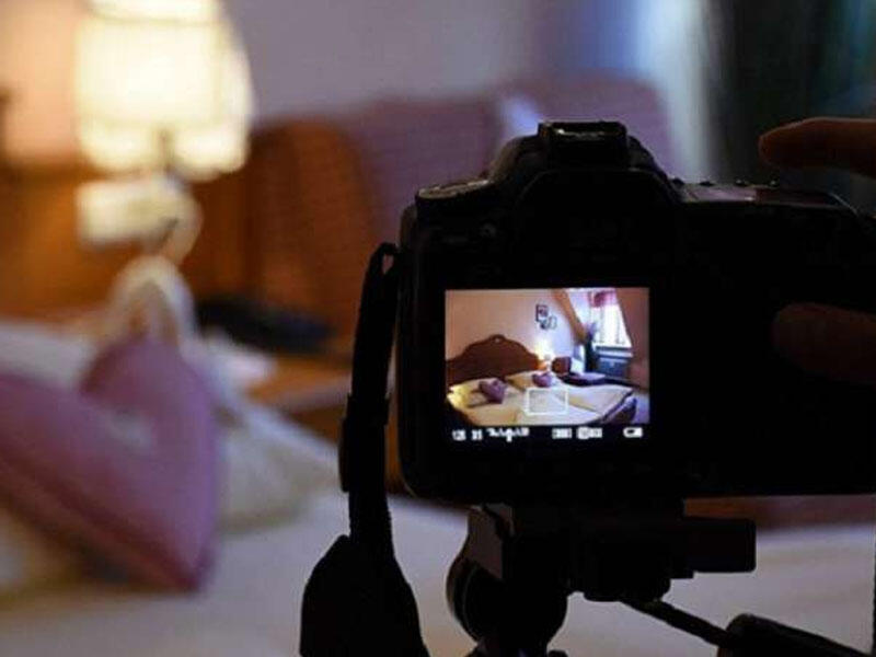 Azərbaycanda ana və qızından rəzillik - Rüsvayedici görüntülərlə...