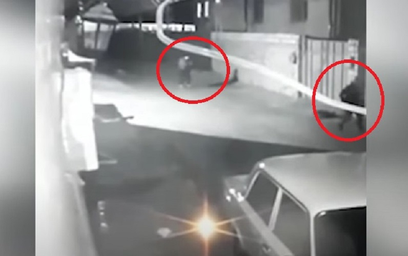 Azərbaycanda vəzifəli şəxsi öldürənlər kameraya belə düşüb - VİDEO