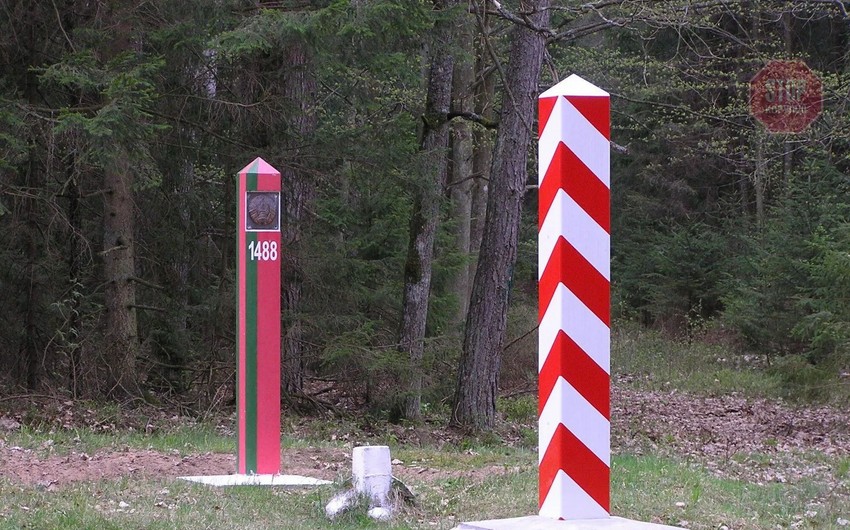 Polşa-Belarus sərhədində 3 miqrantın meyiti tapılıb