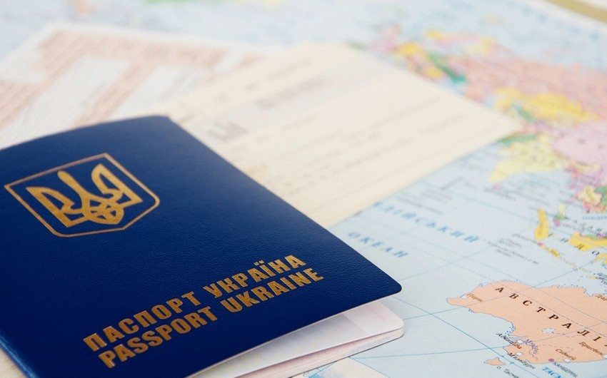 Zelenski 162 nəfər azərbaycanlıya Ukrayna vətəndaşlığı verib