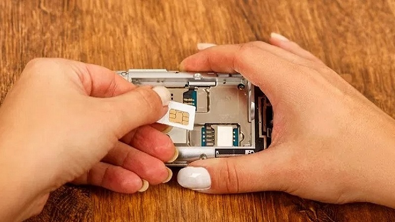 Azərbaycanda bu nömrə 1 milyon 700 min manata satılır (VİDEO)