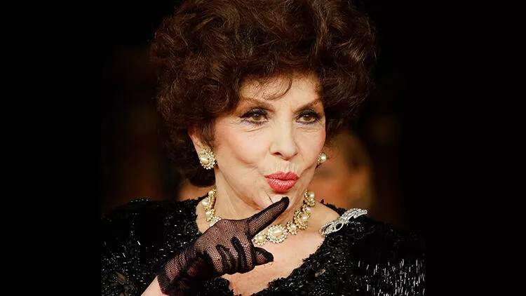 Məşhur aktrisa vəfat edib