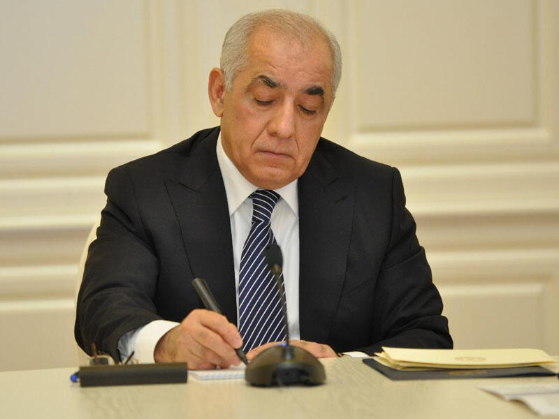 Baş nazirdən MÜHÜM QƏRAR: Bu işçilərin maaşı artırıldı