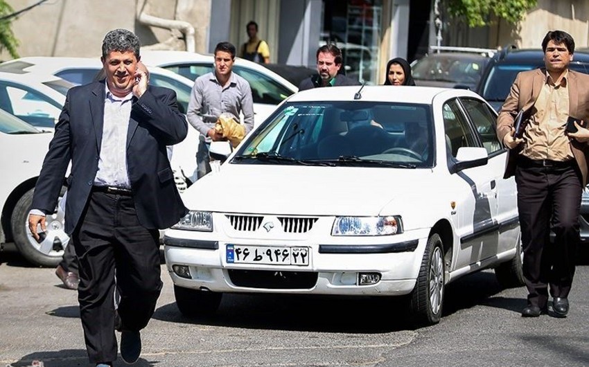 İranın keçmiş Prezidentinin oğlu azadlığa buraxılıb