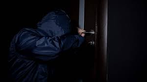 Bakıda fabrikin anbarından 24 min manatlıq oğurluq edilib