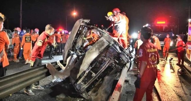 Taylandda dəhşətli hadisə: yol qəzası partlayışa ÇEVRİLİB