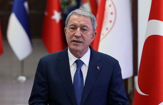 Hulusi Akar İsveç və Finlandiyaya çağırış edib