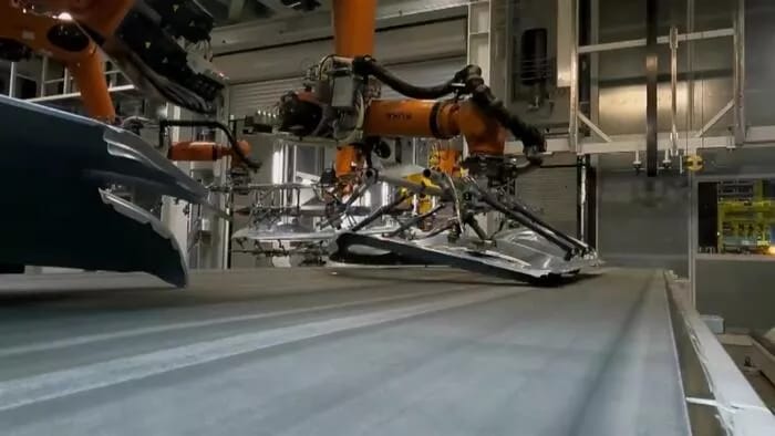 Böyük Britaniyada avtomobil istehsalının səviyyəsi aşağı düşüb