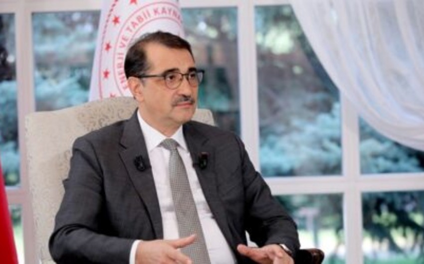Fatih Dönməz: “Türkiyə LNG tədarükü ilə Avropaya enerji böhranından çıxmağa kömək edə bilər”