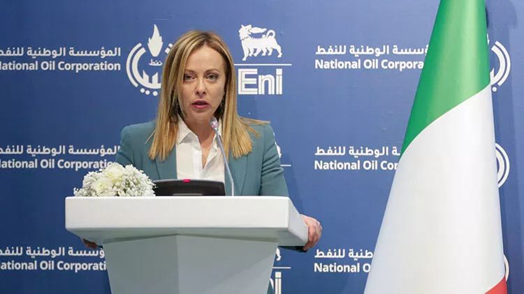 İtaliya və Liviya arasında 8 milyard dollarlıq enerji müqaviləsi bağlanıb