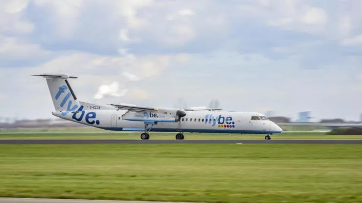 Avropanın ən böyük aviaşirkəti iflas etdi