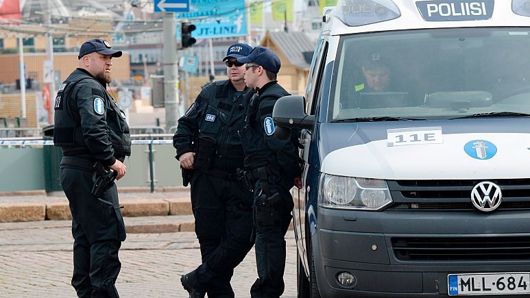 Finlandiya polisi Quranın yandırılmasına icazə verməyəcək