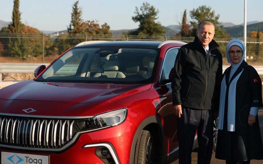 Эрдоган заявил, что второй серийный экземпляр турецкого электромобиля TOGG будет передан Ильхаму Алиеву