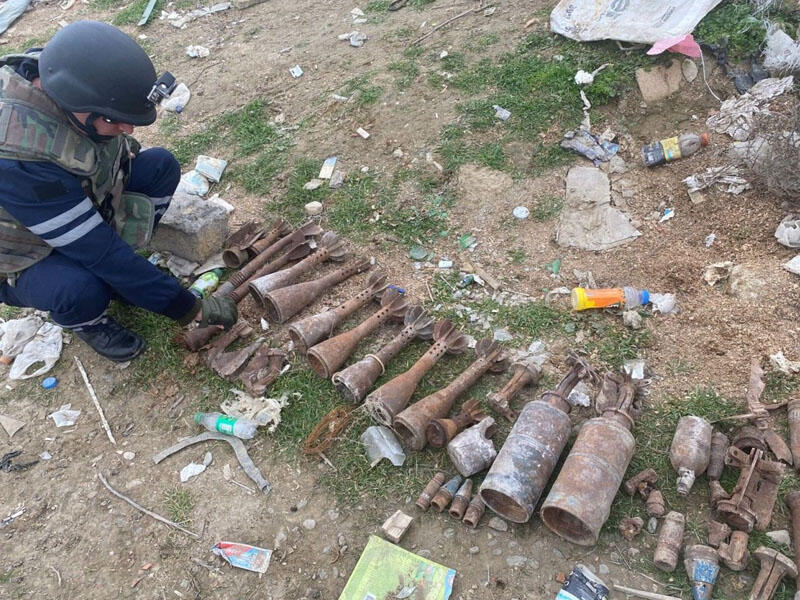 Binəqədidə hərbi sursat aşkarlandı - VİDEO - FOTO