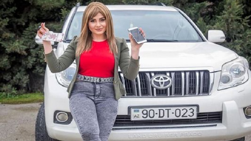 Səbinə Kətanova “Prado” ilə piyadanı vuraraq qaçıb? (FOTO)