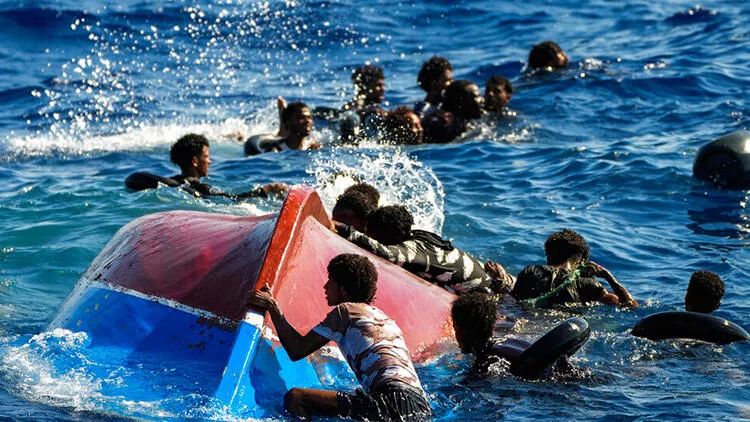 İtaliyada miqrant qayığında 8 cəsəd tapılıb