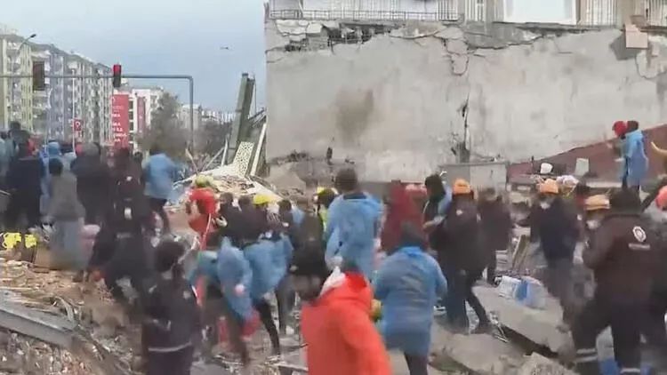 Kahramanmaraşda 7,5 bal gücündə yeni zəlzələ baş verib