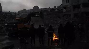 Turkiyədə ölənlərin sayı 3432-ə yüksəldi