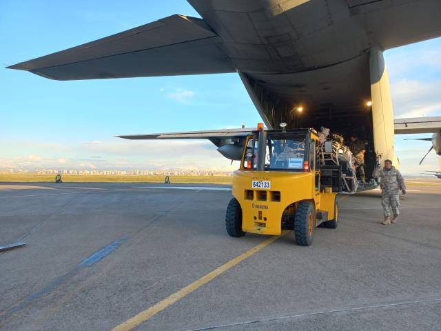 İtaliya yardımların üzərinə Mövlananın sözlərini yazdı – FOTO