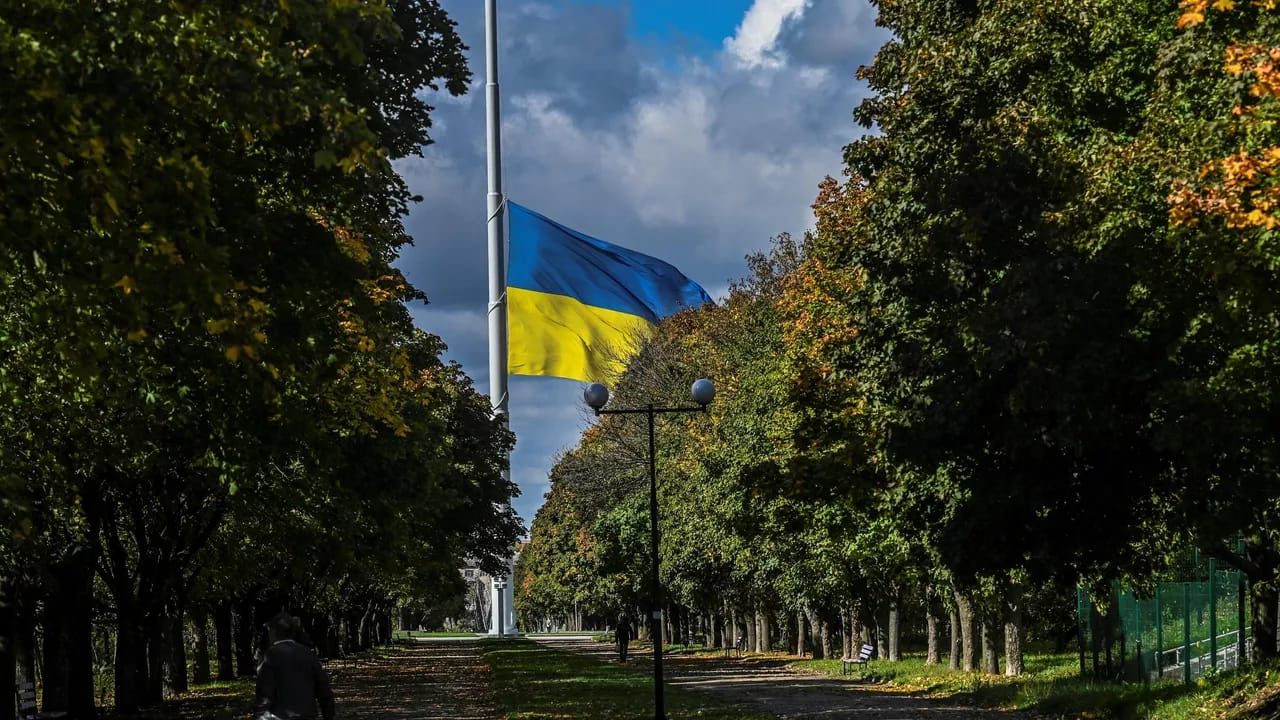 Ukraynada 11 milyon rus kitabı təkrar emala göndərilib