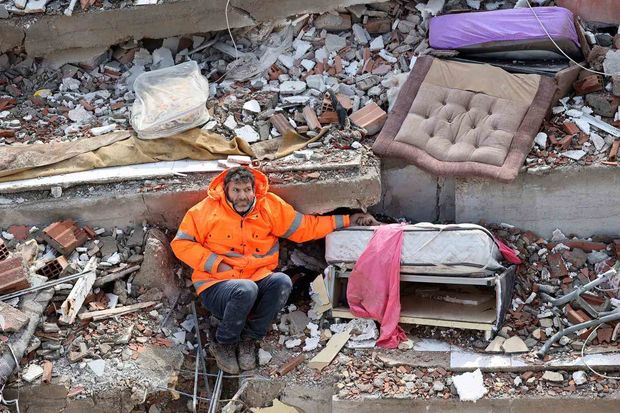 Milyonlarla insanı kədərə boğan ata danışdı: “Şahzadəmi xilas etmək üçün yalın əllə qazmağa başladım” - FOTO