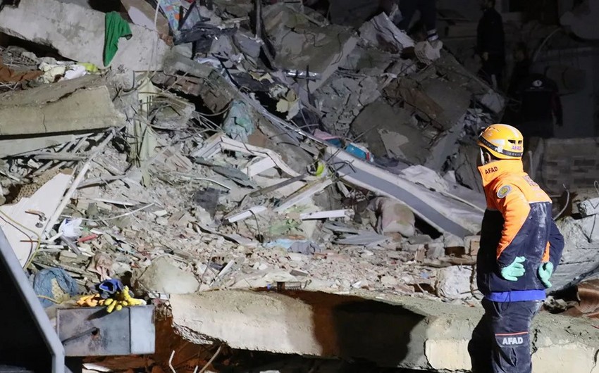 Zəlzələ bölgəsindən indiyədək təxliyə olunan Türkiyə vətəndaşlarının sayı açıqlanıb