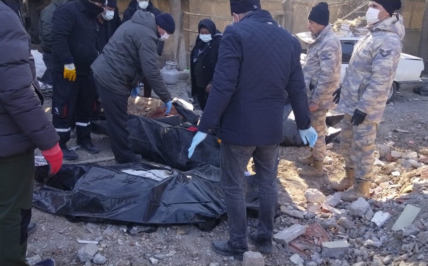 Azərbaycanın xilasediciləri daha 11 şəxsin meyitini çıxarıb