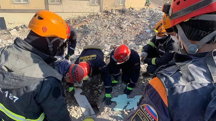 Rusiya axtarış-xilasetmə qrupu vətənə qayıdıb