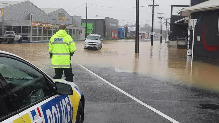 Yeni Zelandiyadakı qasırğada ölənlərin sayı 8-ə çatıb
