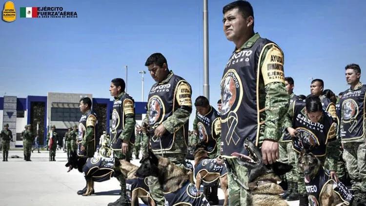 Meksikalı xilasedicilər ölkələrinə çatıb