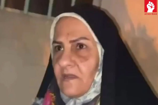 İranda qadın məmur hicabsız qıza hücum edib - VİDEO