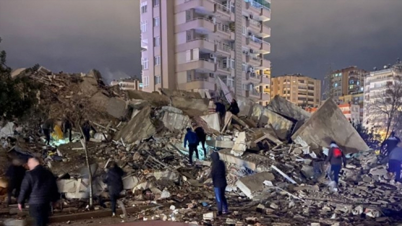 BDU tələbəsinin ata-anası zəlzələdə həlak oldu (FOTO)