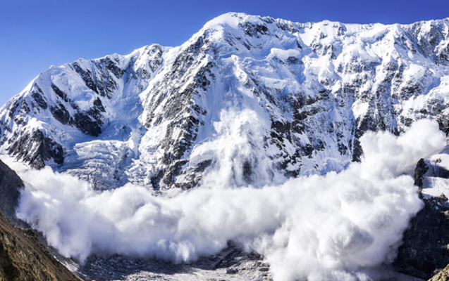 Ermənistanda qar uçqununda 2 hərbçi ölüb