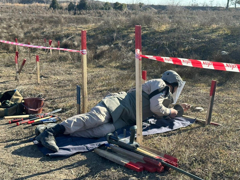 Ermənilər Füzulidə kütləvi məzarlıqların ətrafını minalayıb - VİDEO - FOTO