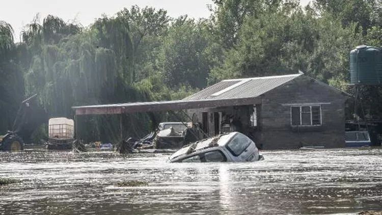 Afrikada dəhşətli daşqınlar zamanı 11 nəfər həyatını itirib