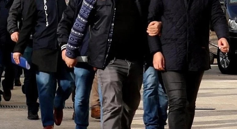 Zəlzələ araşdırmalarında 160 adam həbs olundu