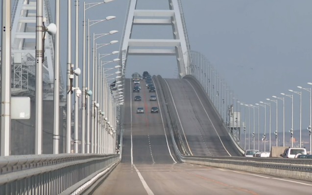 Krım körpüsündə hərəkət tamamilə bərpa olundu - Video