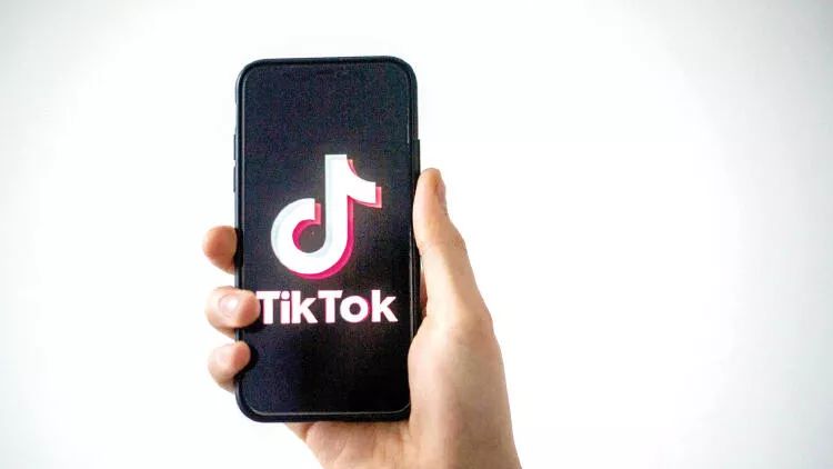 TikTok Aİ Komissiyasının işçilərinə qadağa qoyub