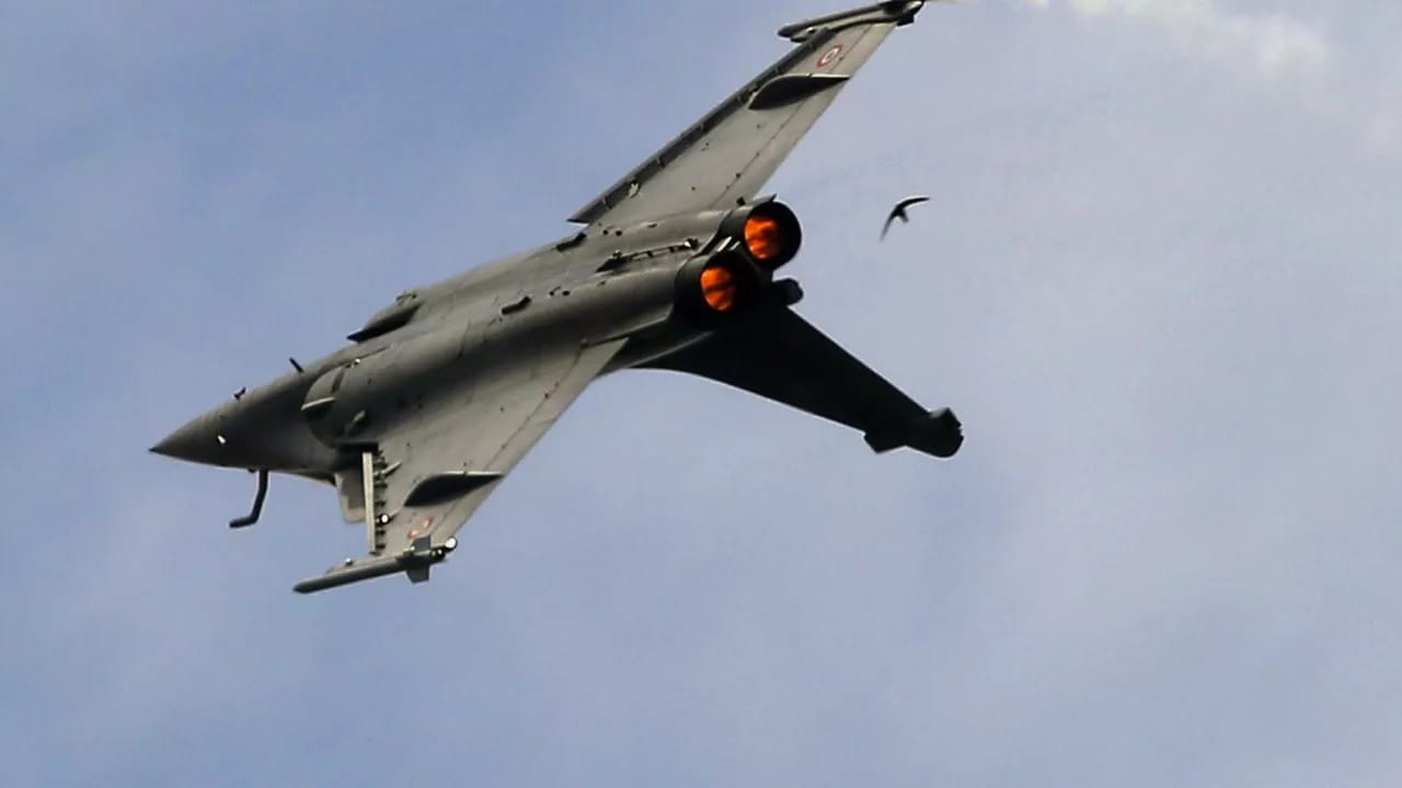 Misirdə təlim təyyarəsi qəzaya uğrayıb