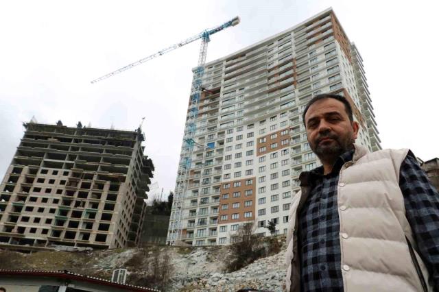 Tikdiyi 24 mərtəbəli bina ilə gündəmə düşən podratçı özünü belə müdafiə etdi