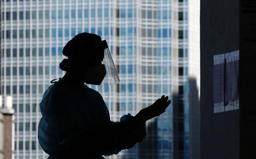 Ötən ay koronavirusdan ölənlərin sayı kəskin azalıb