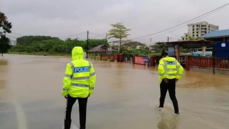 Malayziyada güclü yağış nəticəsində 1 nəfər həyatını itirib