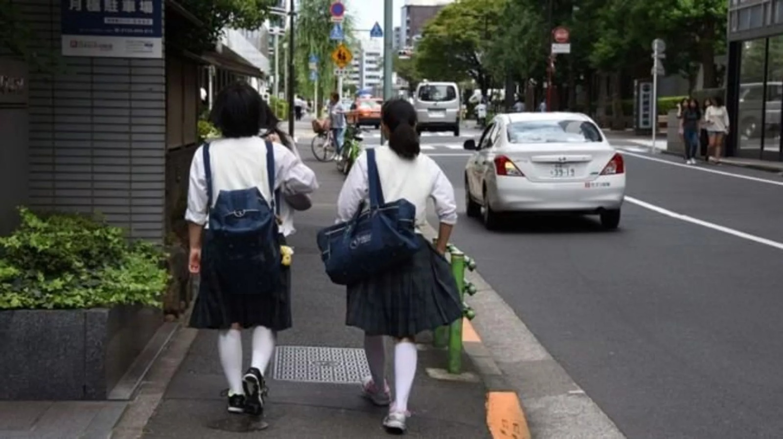 Yaponiyada intihar edən tələbələrin sayı rekord həddə çatıb