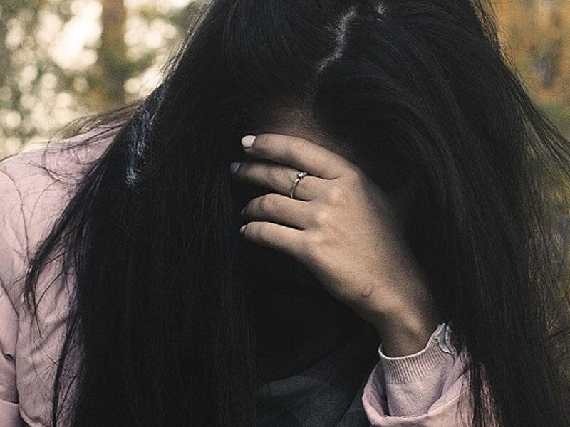 İkinci dəfə ailə quran qadın onu birinci əri ilə aldatdı - Goranboyda qəribə olay