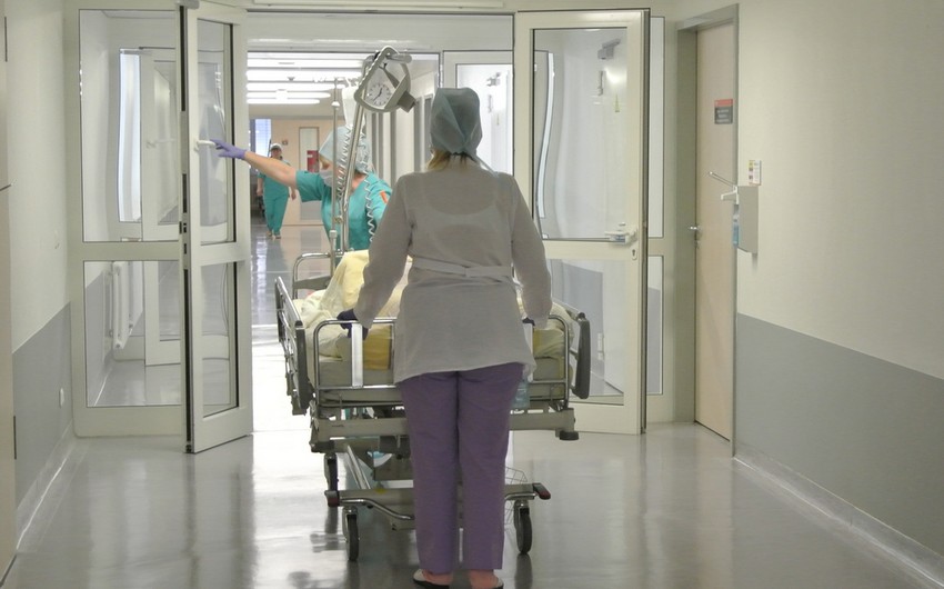 В Гяндже мужчина и двое его детей отравились угарным газом