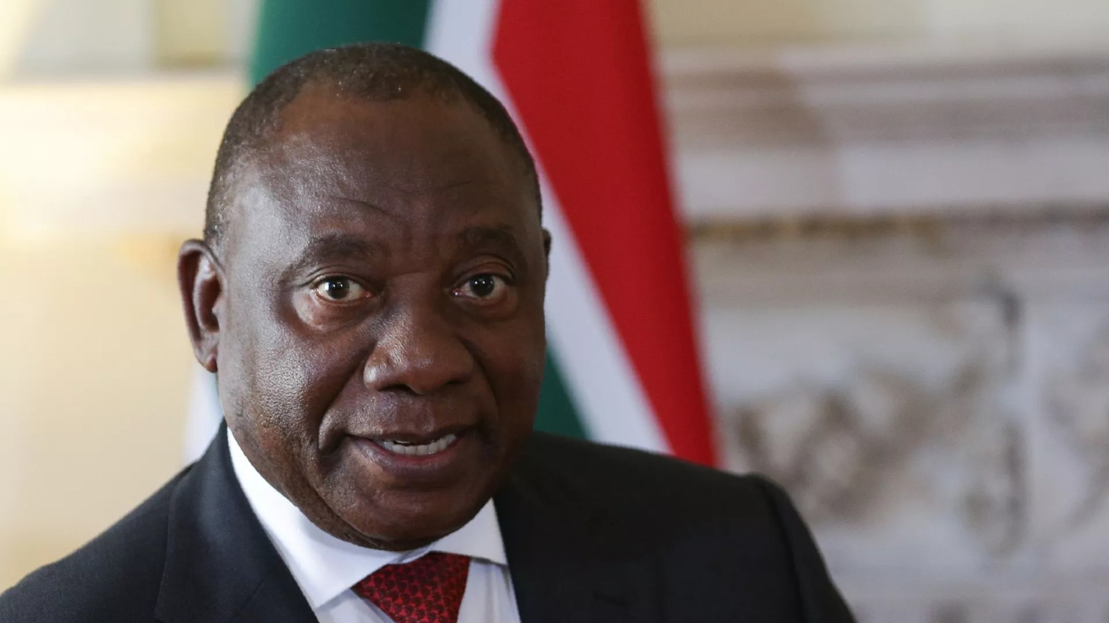 Cənubi Afrikada elektrik böhranının həlli üçün nazir təyin edildi