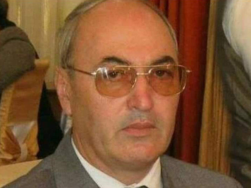 Əməkdar müəllim vəfat etdi